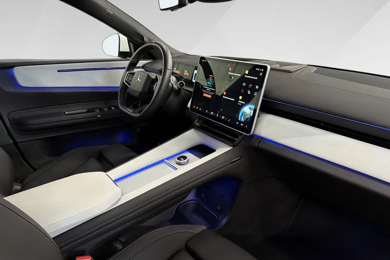 Polestar 4 Long Range Dual motor bilde 17