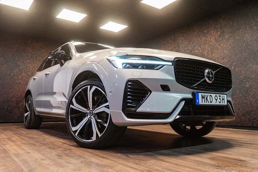 Bild 3 av Volvo XC60 Recharge T8 AWD 456 hk Dark | Moms | Drag | 2350kr/mån