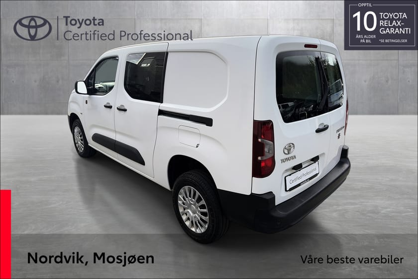 Bilde 2 av Toyota ProAce City L2, lang utgave m/4 x 4