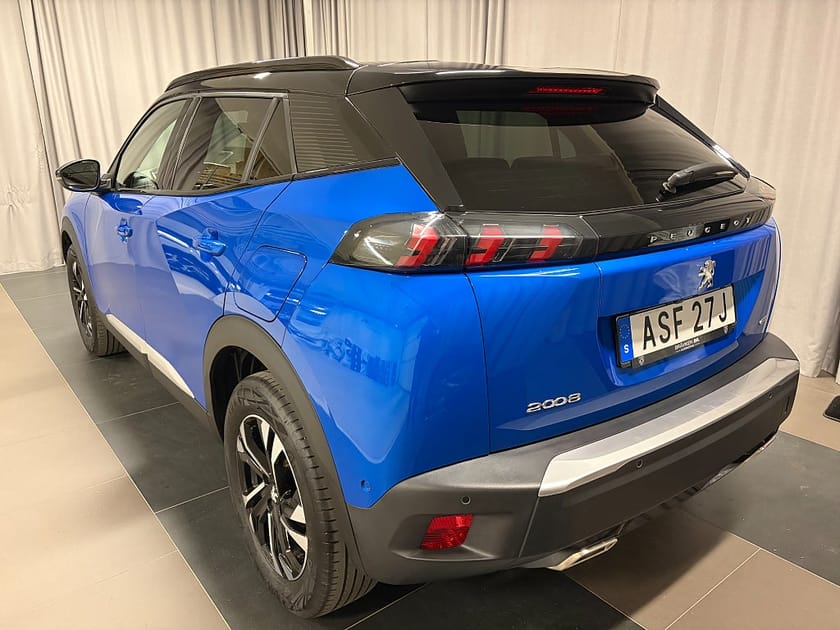 Bild 3 av Peugeot 2008 GT PureTech 130 AUT Inkl. Vinterhjul