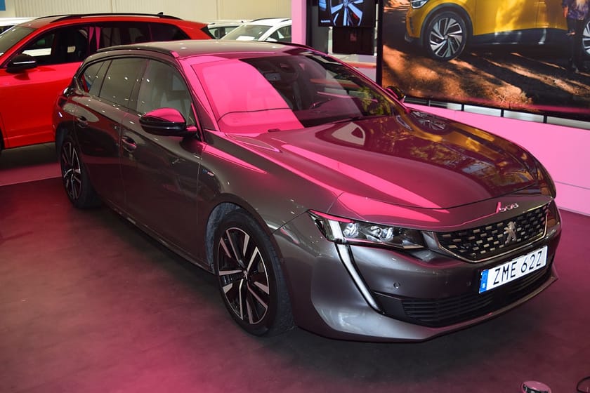 Bild 1 av Peugeot 508 SW Hybrid (225hk) Drag/Led