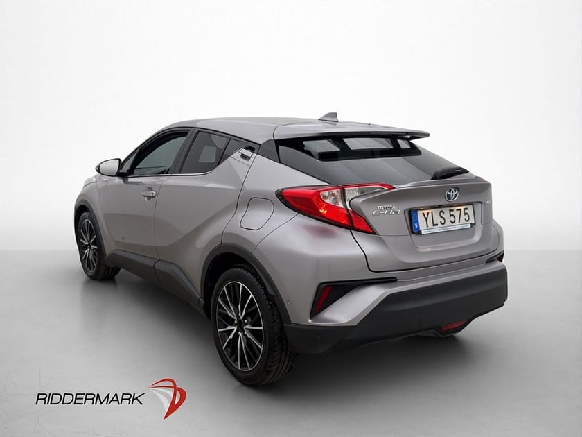 Bild 5 av Toyota C-HR Hybrid CVT 122hk Executive Kamera Rattvärm