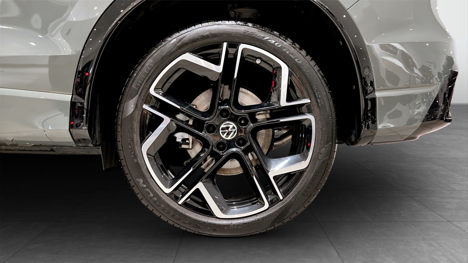 Volkswagen Tiguan eHybrid 2026, bild 6/10