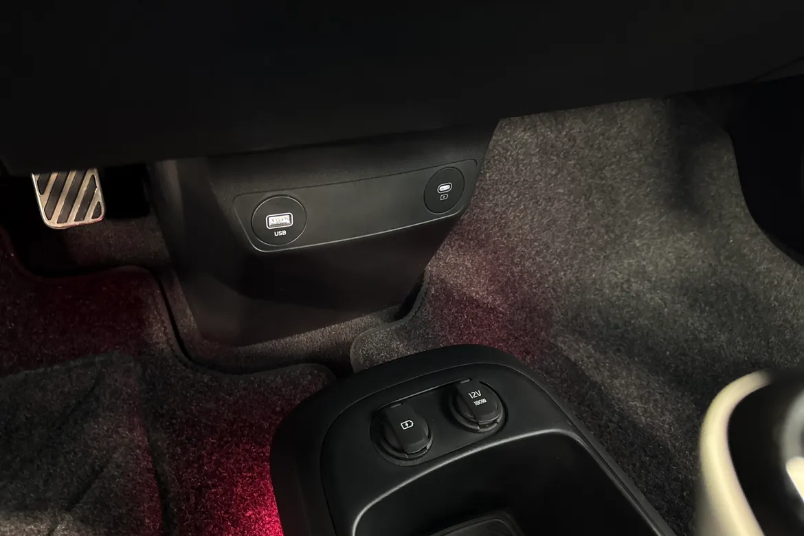 picture of a car