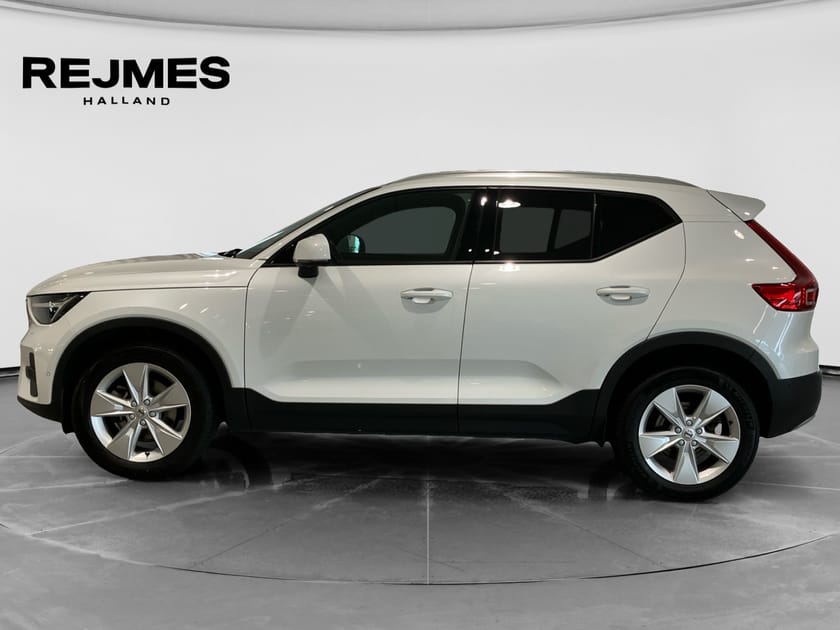 Bild 3 av Volvo XC40 B4 FWD Bensin Core SE II