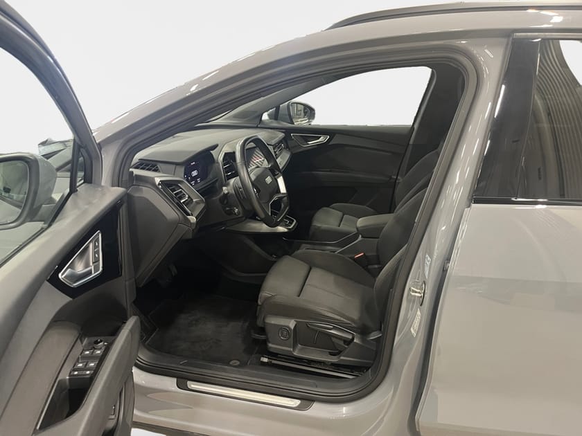 Bild 1 av Audi Q4 40 e-tron Proline Advanced Drag/Backkamera