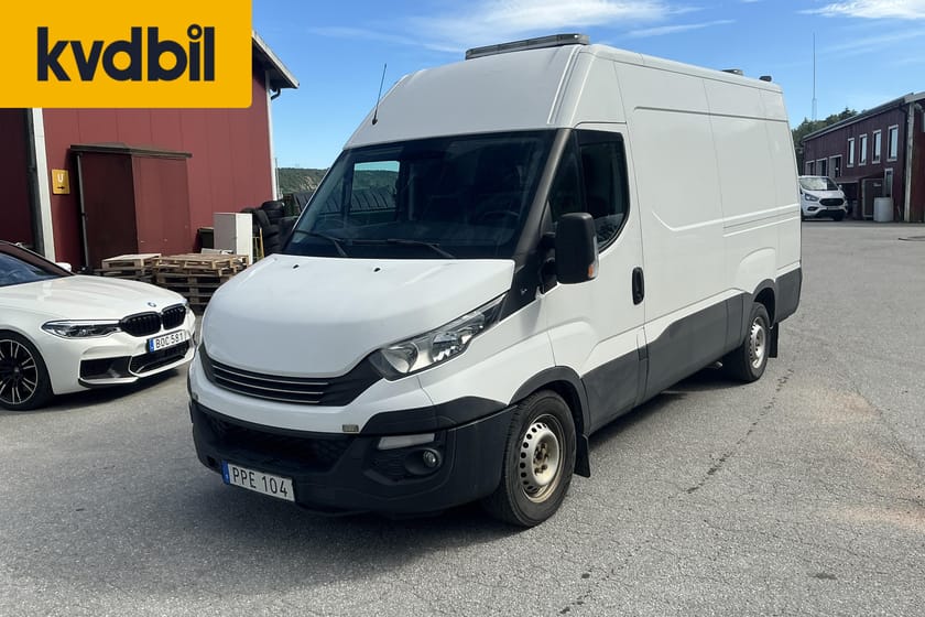 Bild 1 av Iveco Daily 35-140 Van 35 2.3 (136hk) Reparationsobjekt