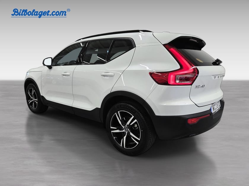 Bild 4 av Volvo XC40 B4 FWD Bensin Plus Dark