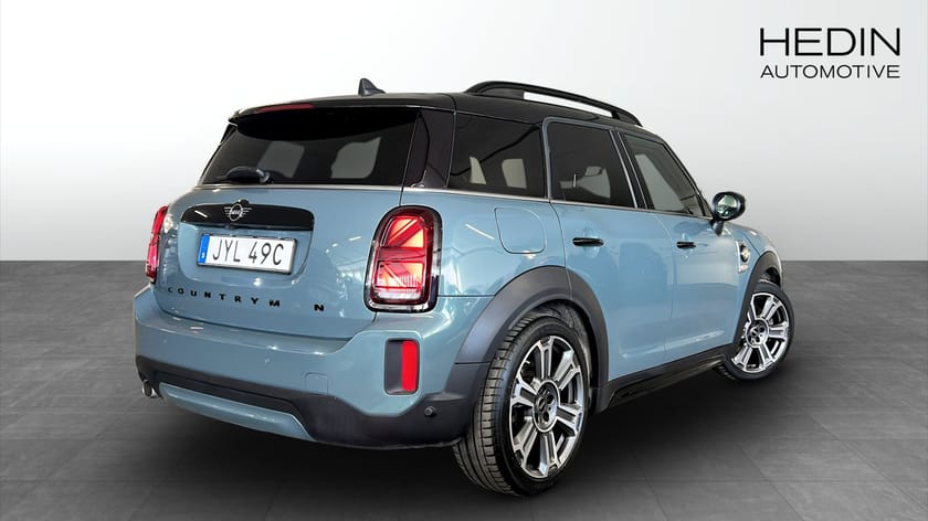 Bild 2 av MINI Countryman Cooper SE ALL4 F60 Maximize Panoramatak Skinn