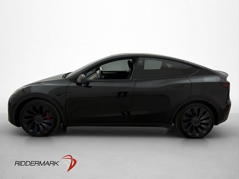 Bild 3 av Tesla Model Y Performance AWD Pano Autopilot Svensksåld MOMS