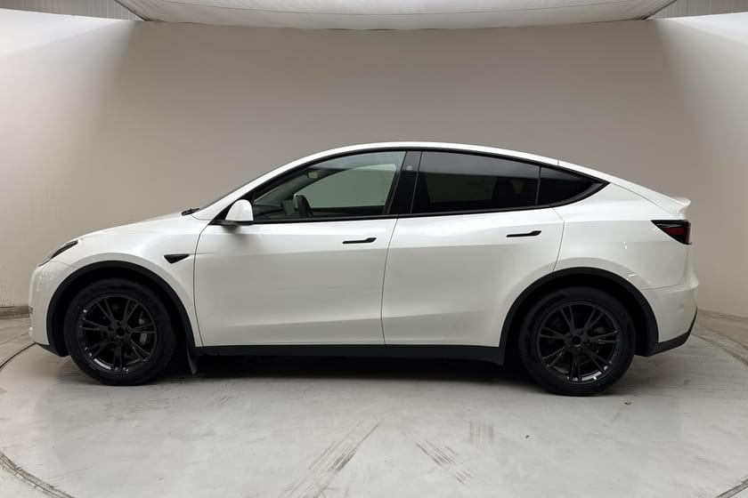 Bild 2 av Tesla Model Y Long Range AWD 