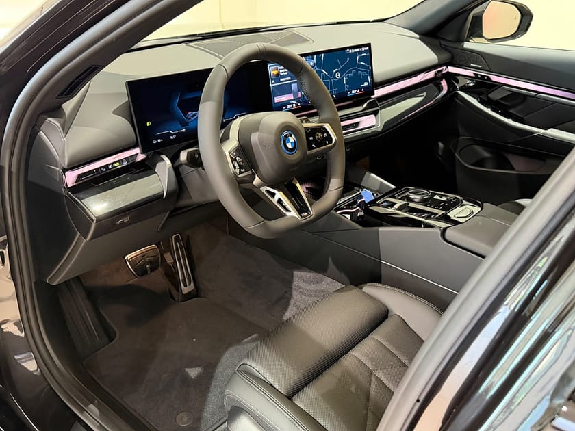 Bild 5 av BMW i5 xDrive40 Touring xDrive40, M-Sport Pro, Harman Kardon-Räntekampanj 0,95%