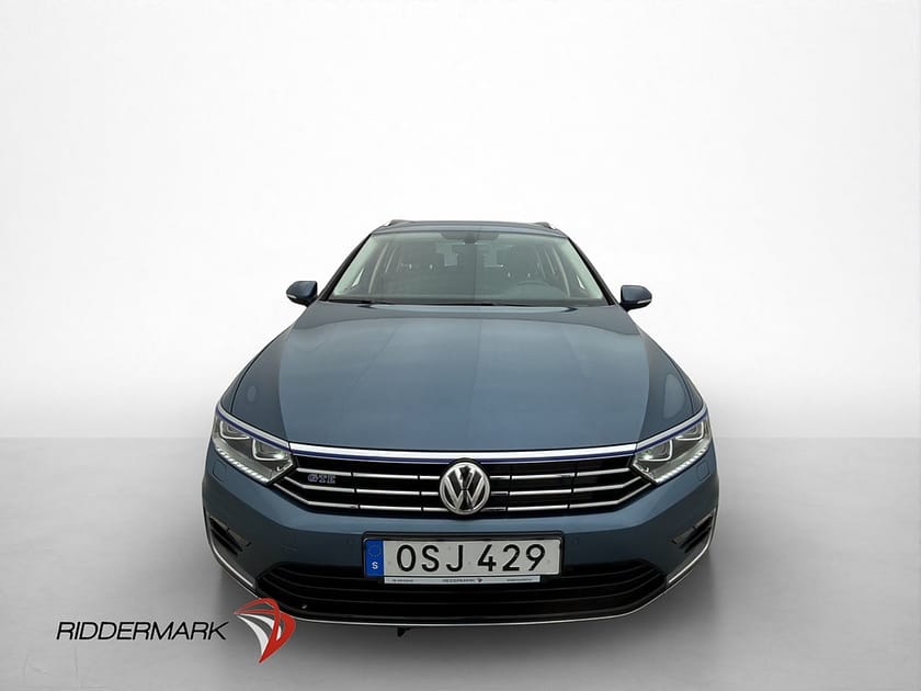 Bild 2 av Volkswagen Passat Variant GTE 218hk Värmare Kamera CarPlay Drag
