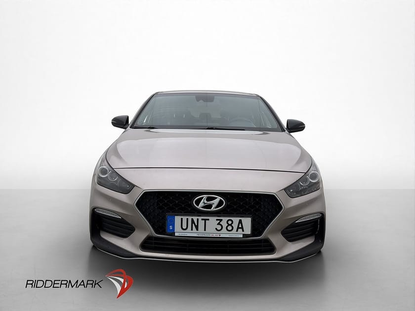 Bild 2 av Hyundai i30 Fastback 140hk N-Line Kamera Halvskinn CarPlay