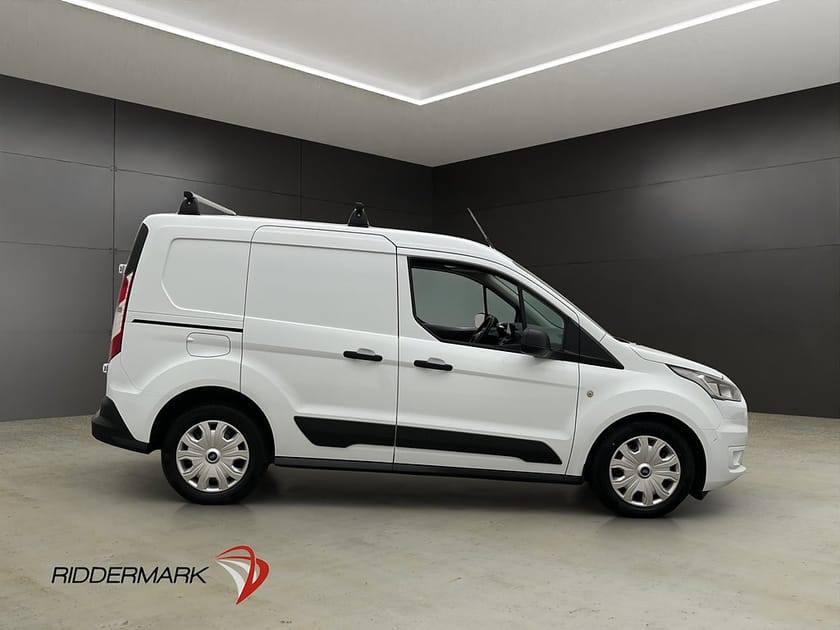 Bild 2 av Ford Transit Connect 220 Värmare Drag Kamera V-Inr CARPLAY Moms