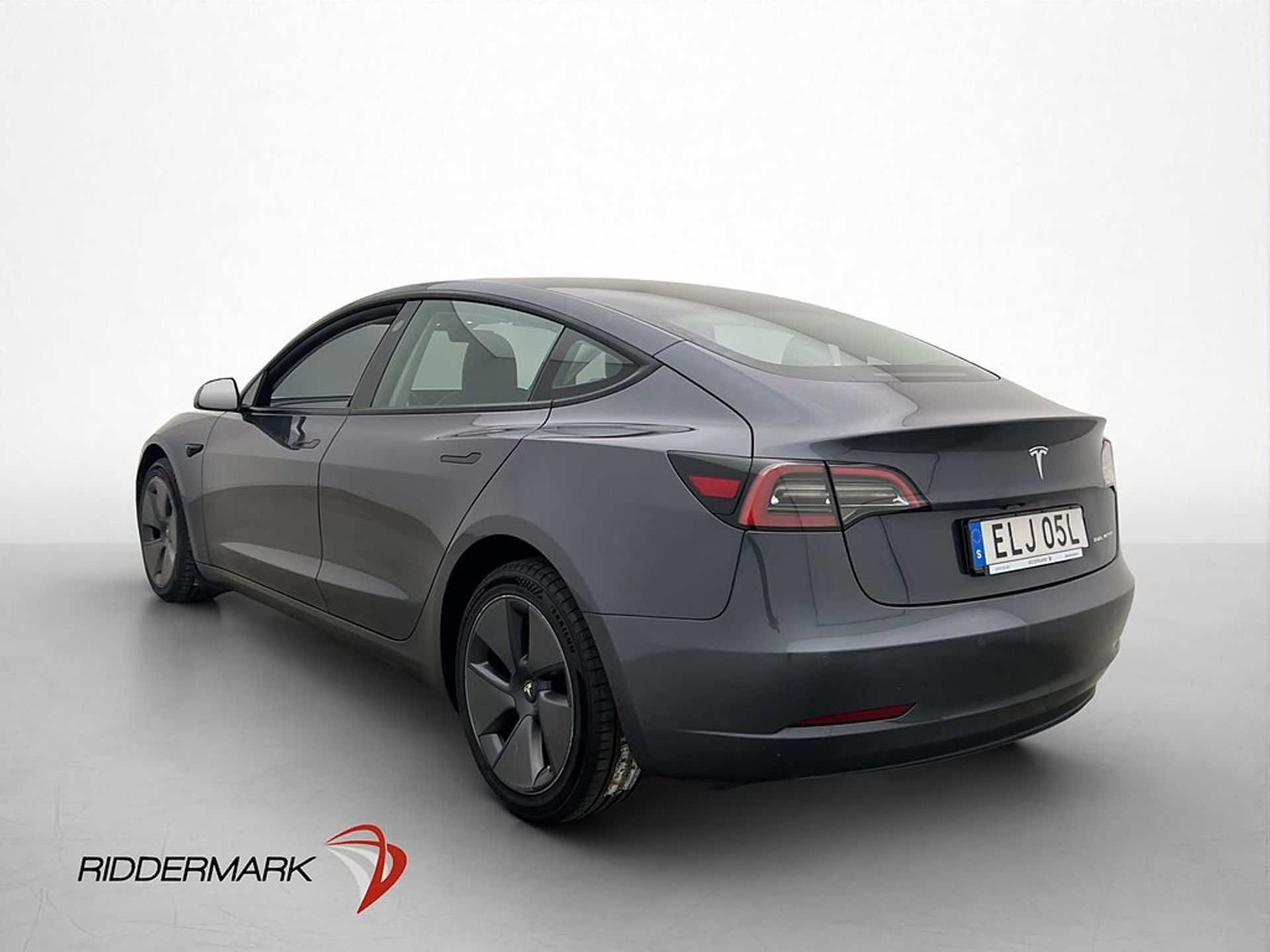 Tesla Model 3 Long Range AWD Svensksåld 2022, bild 6/43