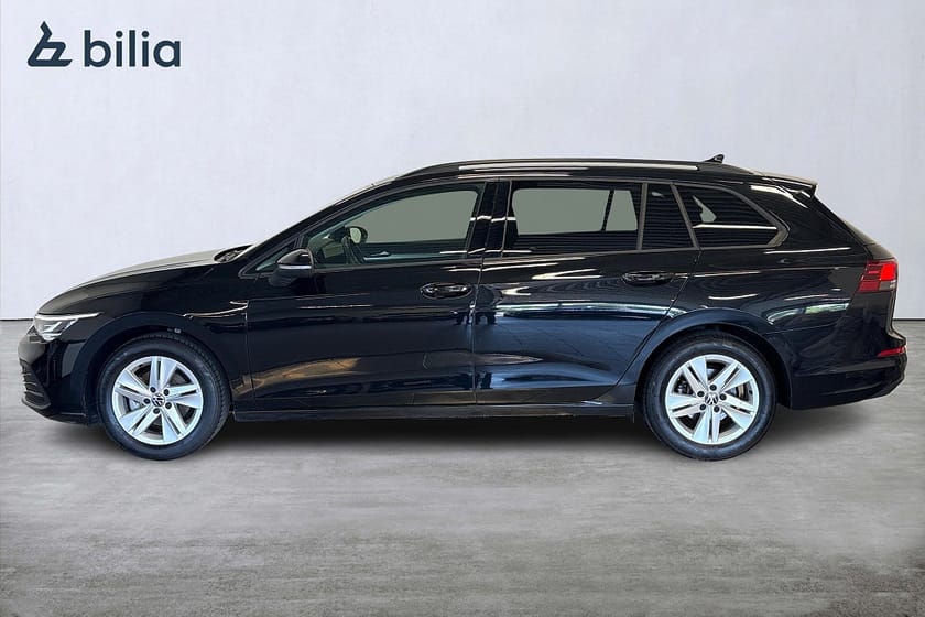 Bild 4 av Volkswagen Golf Sportscombi SC 1.5 eTSI/Drag/Värmare/Backkamera/Keyless