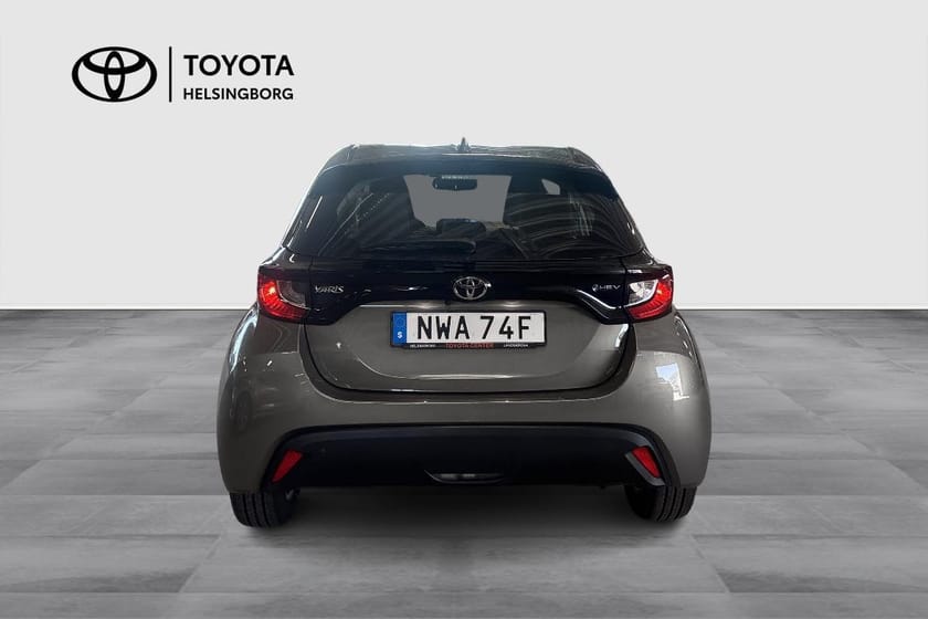 Bild 5 av Toyota Yaris Hybrid 115 1,5 5d Active Komfortpaket