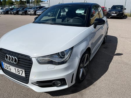Audi A1 Sportback S-Line TFSI 86HK