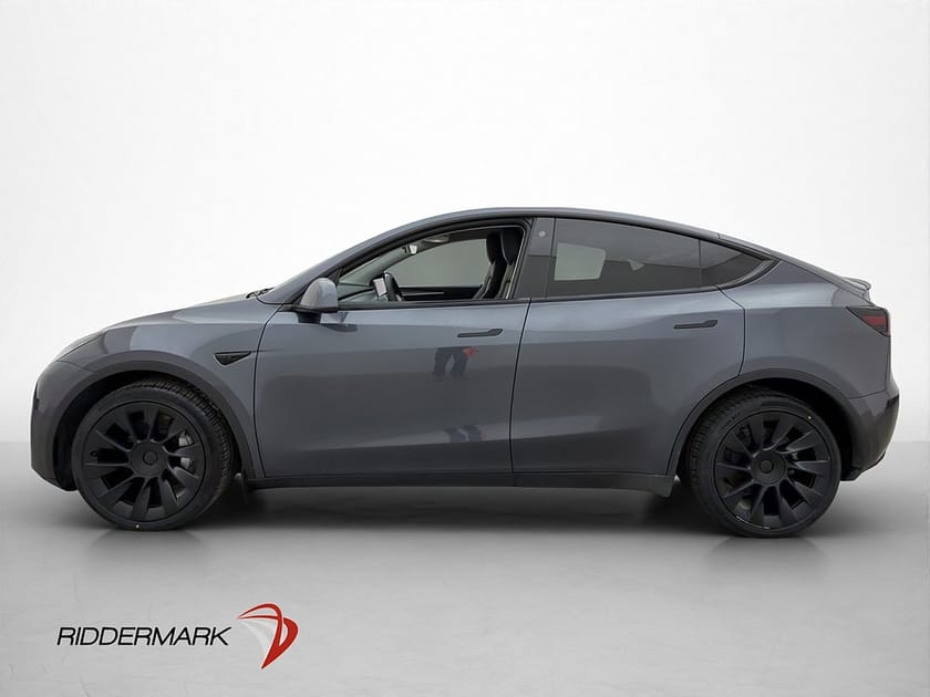 Bild 5 av Tesla Model Y Long Range AWD Autopilot Pano Navi Dragkrok