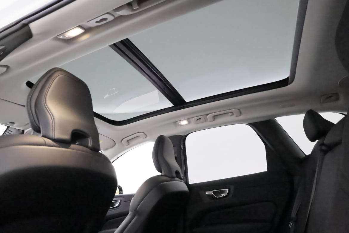 Volvo XC60 2023 - miniatyr 35