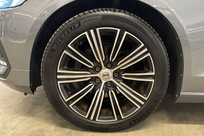 Bild 5 av Volvo V60 D3 Inscription Head-Up / Keyless / B-Kamera / Drag