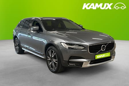 Volvo V90 Cross Country D4 AWD 190 hk H&K 360° Luft Drag VoC D-Värm CarPlay