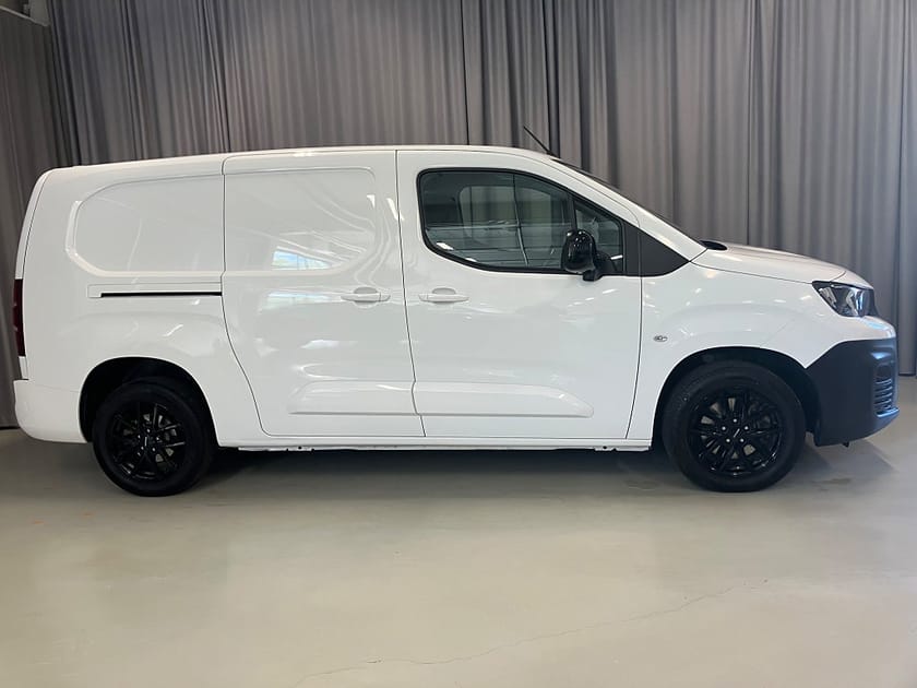 Bild 4 av Peugeot Partner Utökad Last Pro+ L2 (lång) 1.5 BlueHDi 130hk Automat