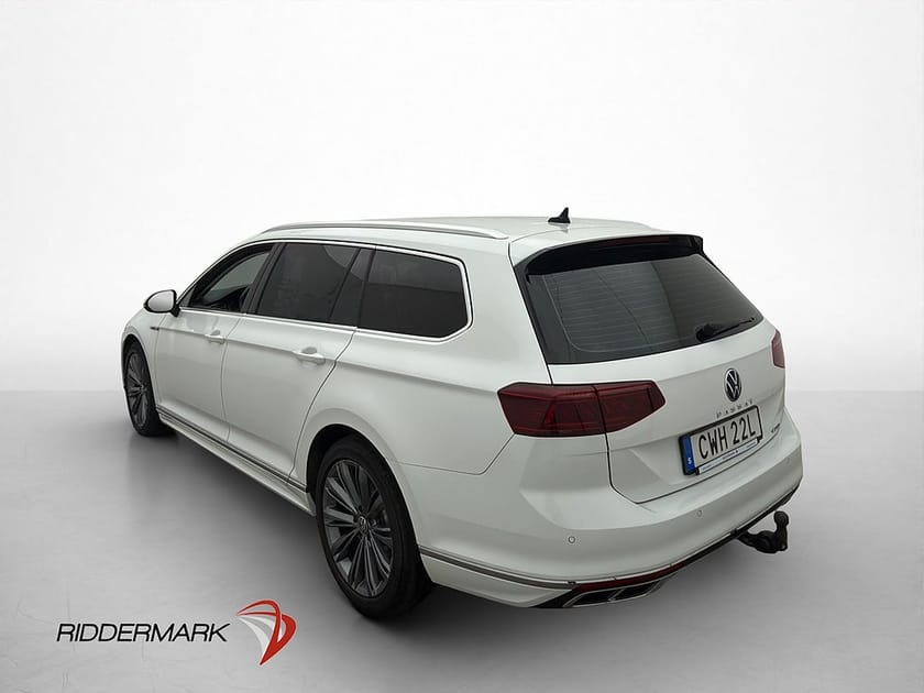 Bild 4 av Volkswagen Passat Sportscombi SC 2.0 TDI 4M R-Line Cockpit Värm Kamera