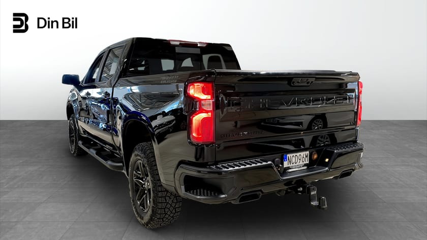 Bild 3 av Chevrolet Silverado 1500 Crew Cab Z71 Trail Boss Duramax Diesel
