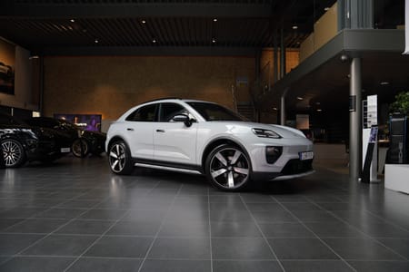 Porsche Macan 4 Electric / 408 HK / VAT