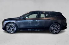 Thumnail bilde 1 av BMW iX xDrive50