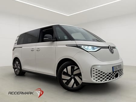 Volkswagen ID. Buzz Plus Pro 82kWh 5-Sits Värm CARPLAY Moms
