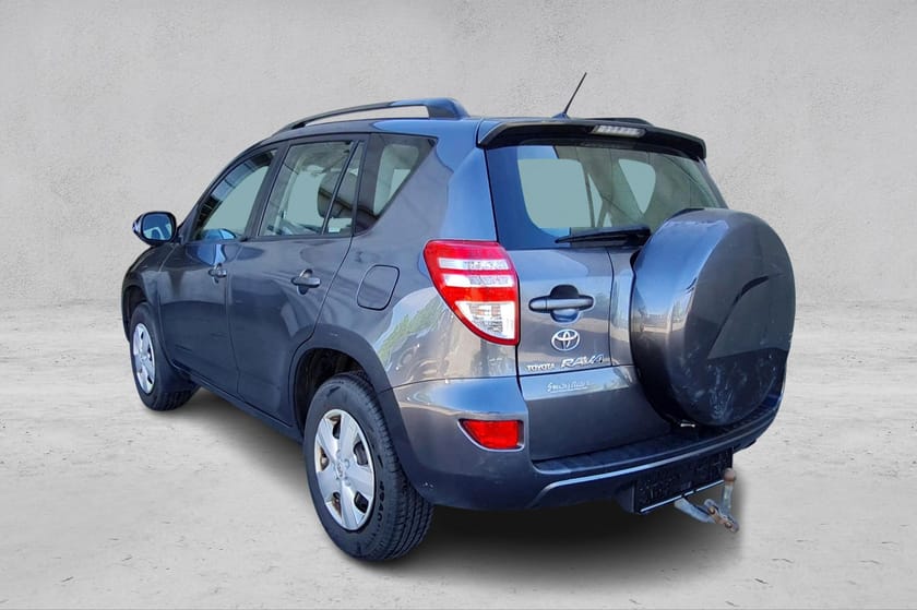 Bilde 4 av Toyota RAV4 2.0 4x4 automat - Billigbil - EU ok til 20.03.2027