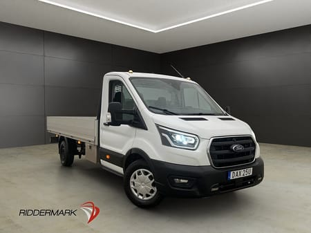 Ford Transit 350 Chassi Cab FLAKBIL 170hk Värmare 3-Sits Drag CARPLAY Moms
