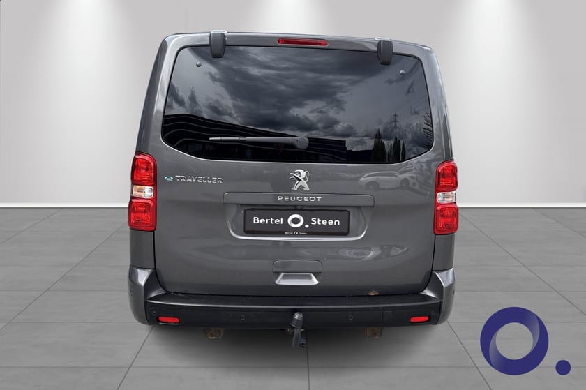 Bilde 4 av Peugeot e-Traveller 75 Panorama glasstak|2 vendbare seter rad 2|Navigasjon