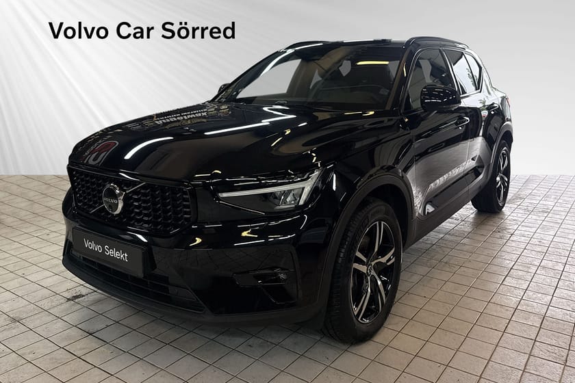 Bild 1 av Volvo XC40 B3 FWD Bensin Plus Dark