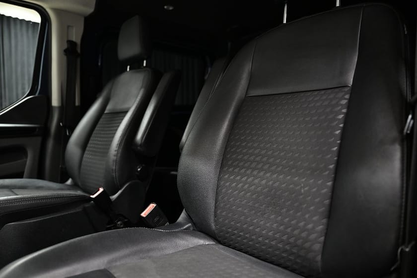 Bild 5 av Ford Transit Custom 290 185HK Automat|Sport|Dubbelhytt|Dubbeldörr|SeUtr!