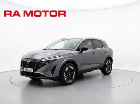 Nissan Qashqai 158hk Comfort Pack| N-Connecta | Adaptiv-fart | HUD