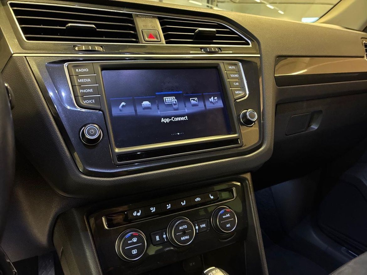 Volkswagen Volkswagen Tiguan — bild 9