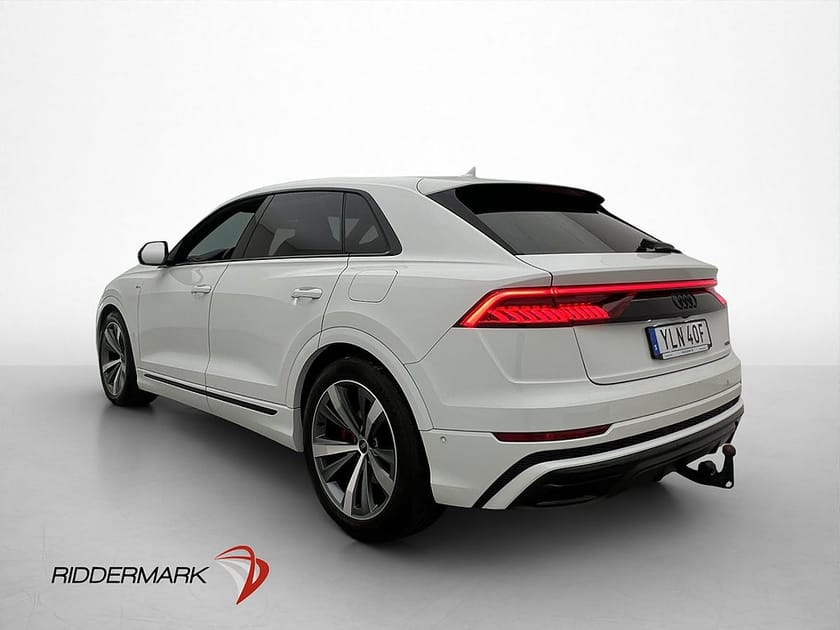 Bild 5 av Audi Q8 60 TFSI e quattro 462hk S-line B&O Kamera Navi Drag