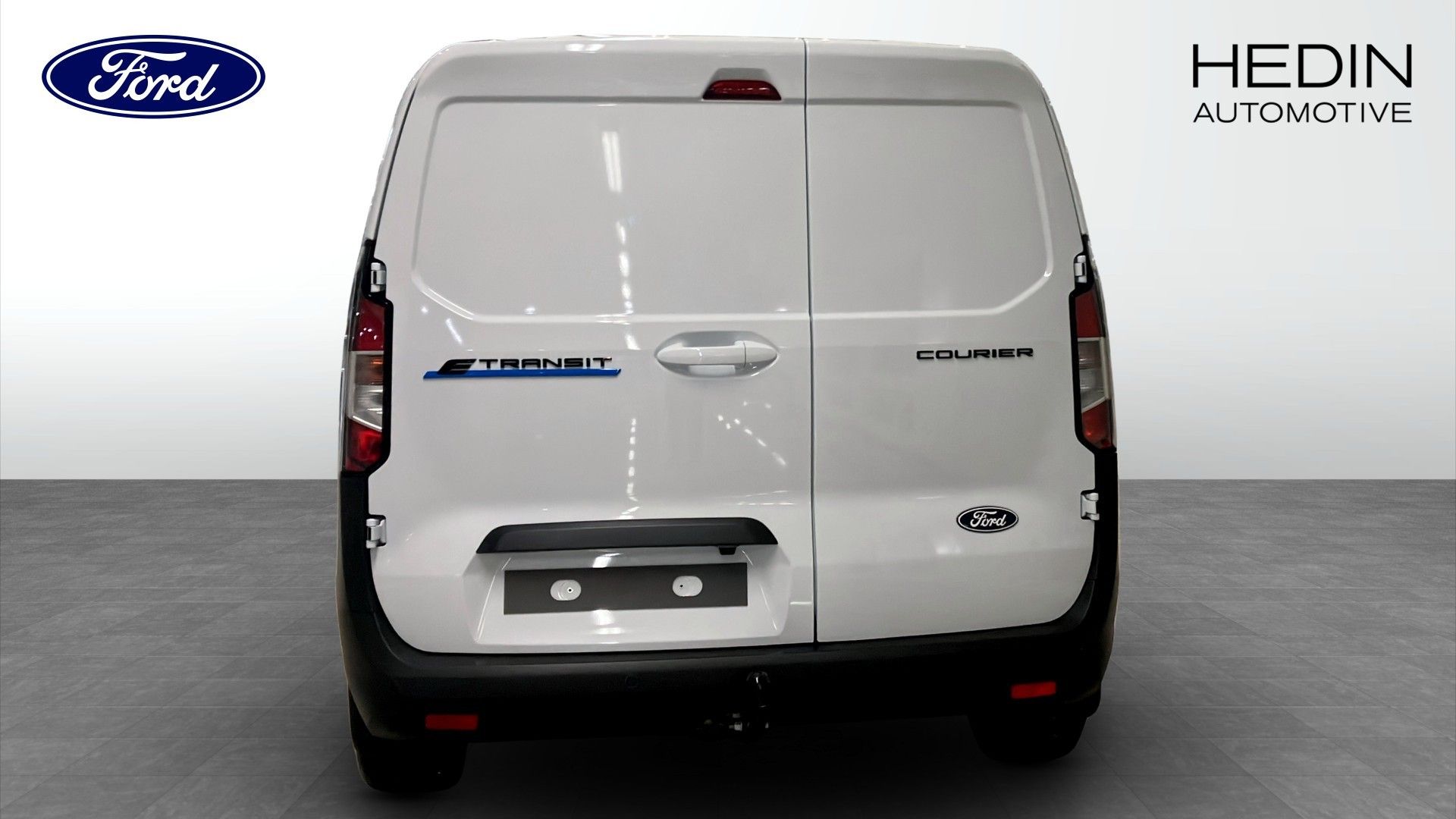 Ford Courier Limited BEV 136 HK 2026, photo 3/21