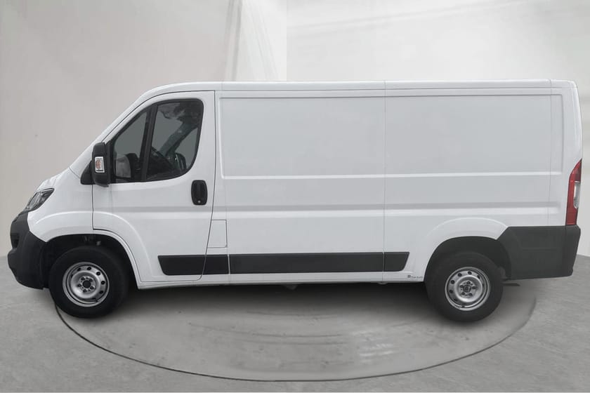 Bild 2 av Peugeot Boxer Van 335 2.0 BlueHDi Skåp (130hk)