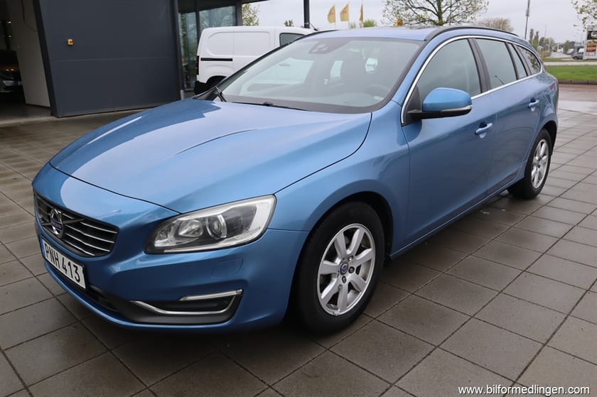 Bild 2 av Volvo V60 D4e 2.0 FWD 181hk Dragkrok Rattvärme