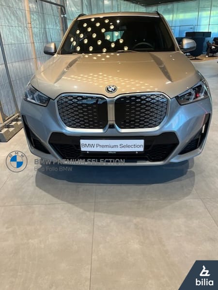 BMW iX1 xDrive30 Fully Charged, M-Sport,H/K,ACC,H-feste