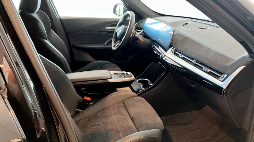 Bild 3 av BMW X1 xDrive25e 25e xDrive M-Sport Drag Rattvärme Driving Assistant