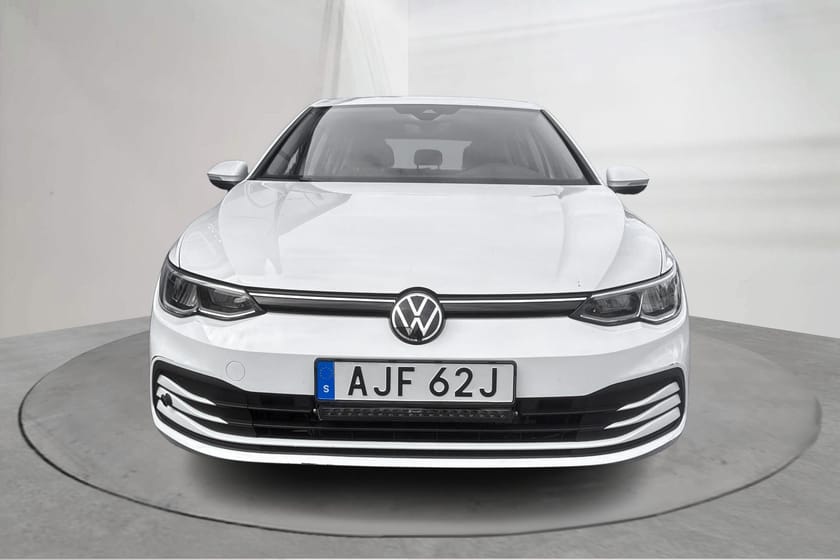 Bild 5 av Volkswagen Golf VIII TGI 5dr (130hk) Backkamera