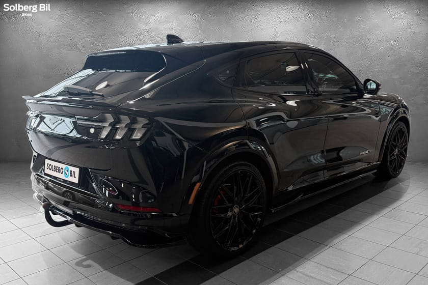 Bilde 4 av Ford Mustang Mach-E Long Range AWD LR 1-EIER/B&O/PANO/KROK/MAXTON/SERVICEAVTALE