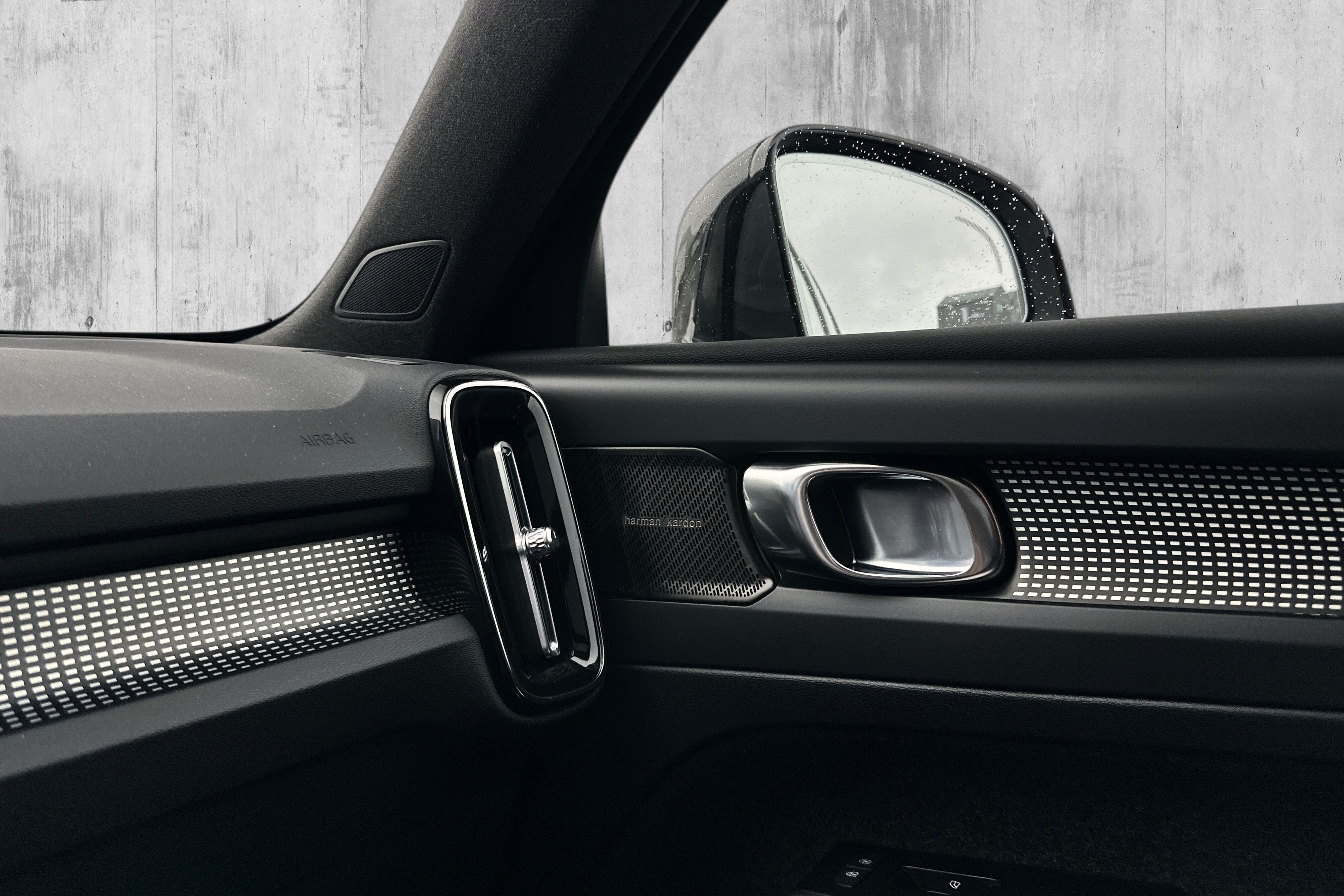 Volvo XC40 Recharge Twin bilde 15