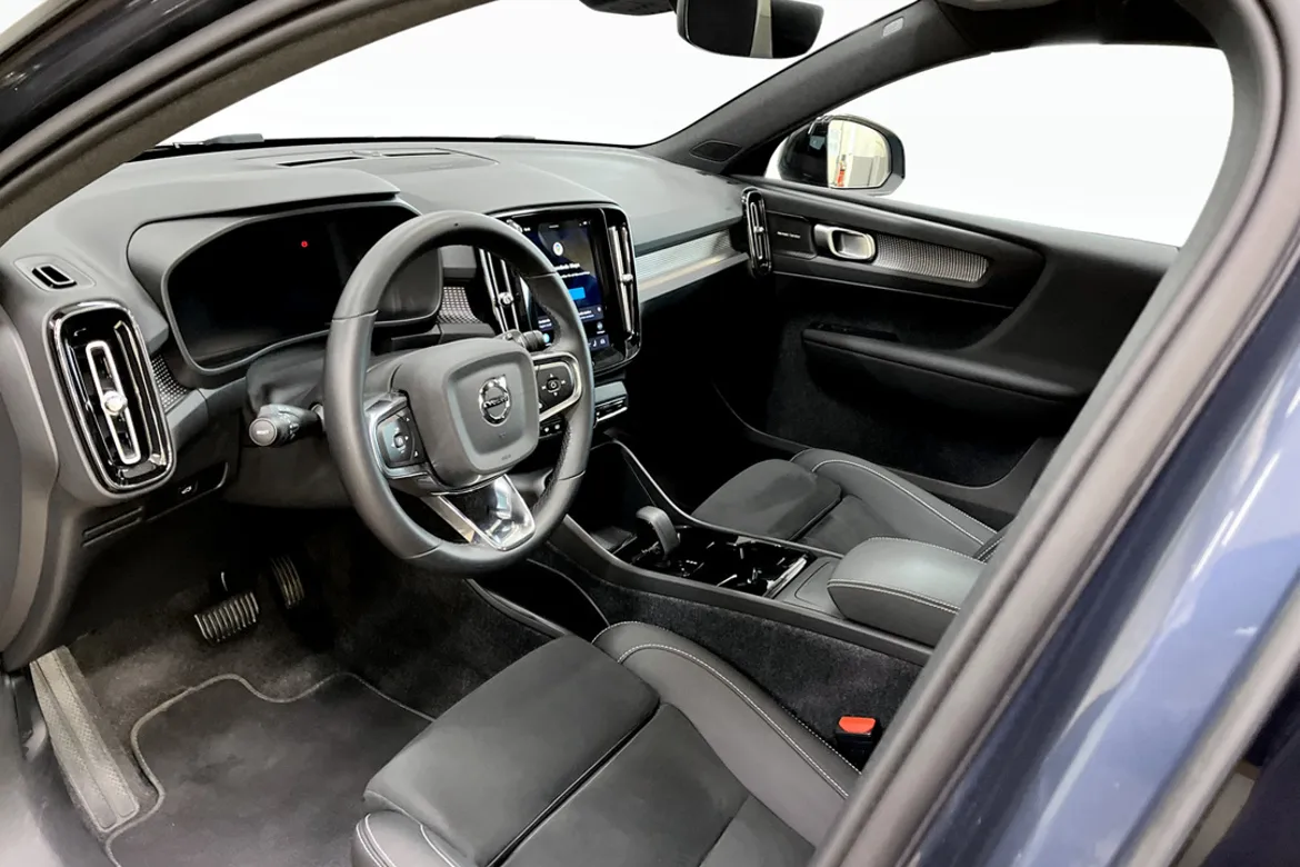 Volvo EX40 Twin Motor Performance